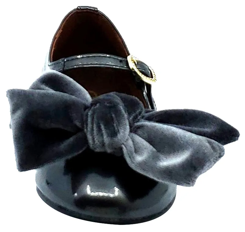 Clarys Girl's Patent Leather Mary Jane with Velvet Bow, Grey Patent