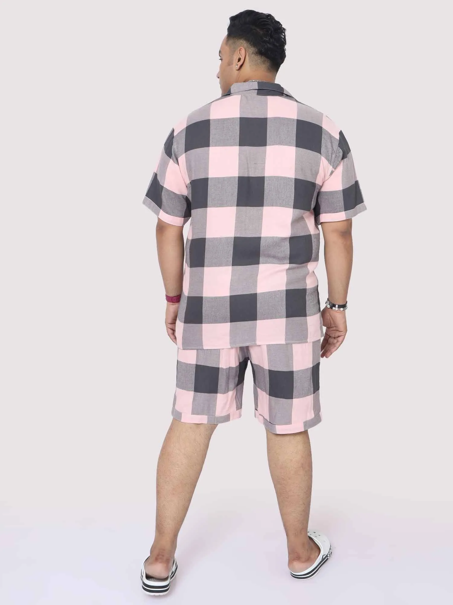 Men Plus Size Blush Grey Checks Printed Half Sleeve Co-Ords