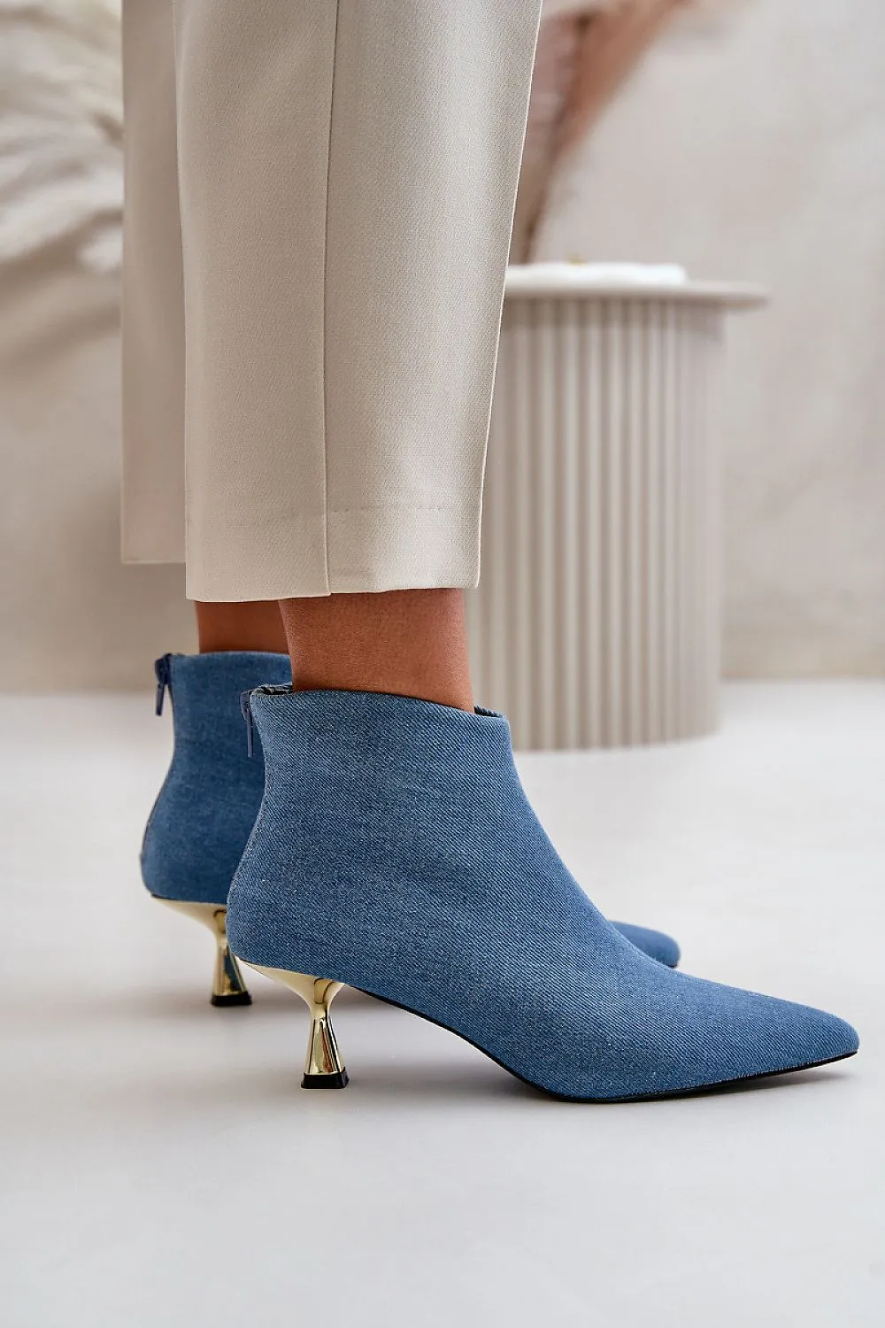 TEEK - Shined Heel Back Zip Ankle Boots