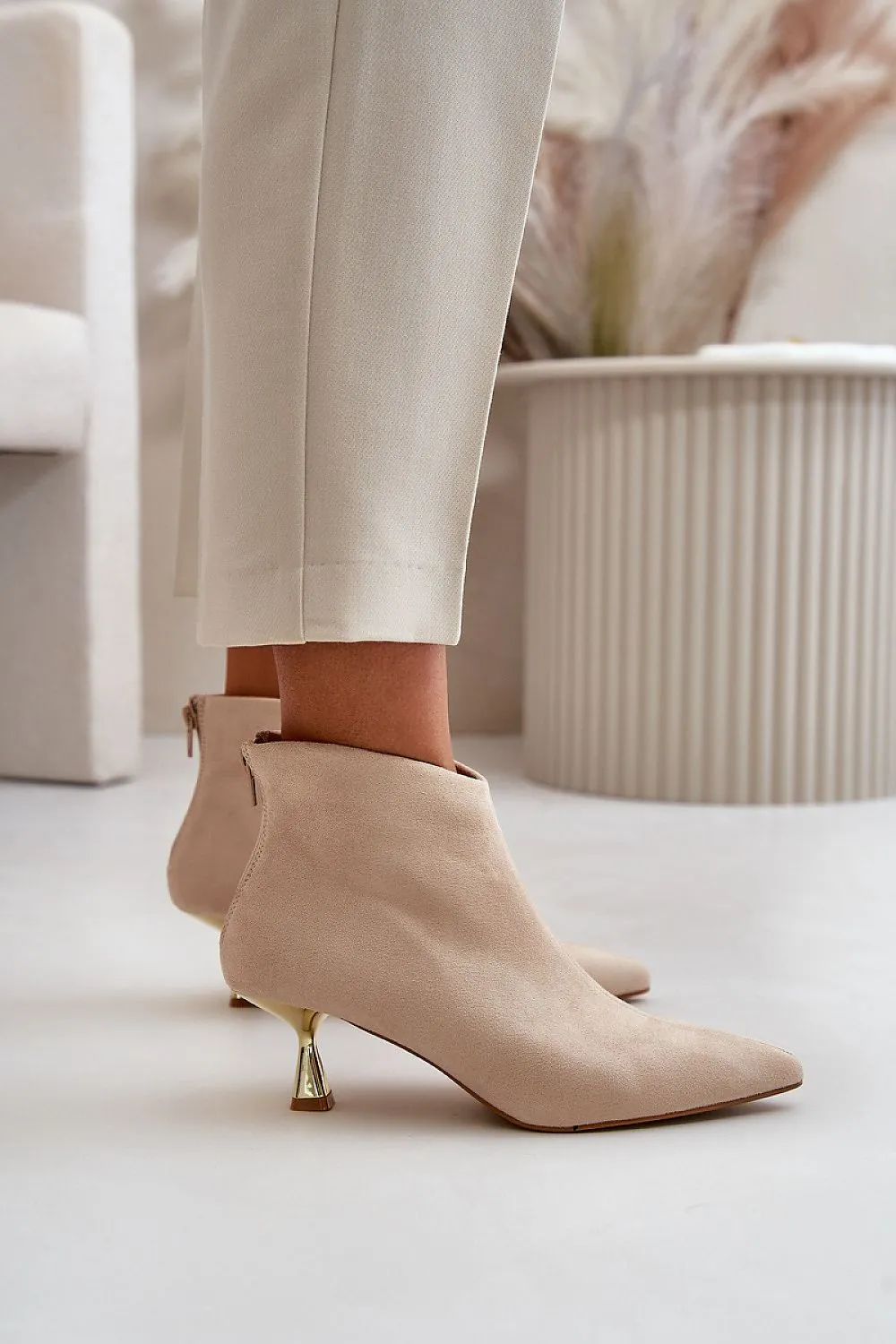 TEEK - Shined Heel Back Zip Ankle Boots